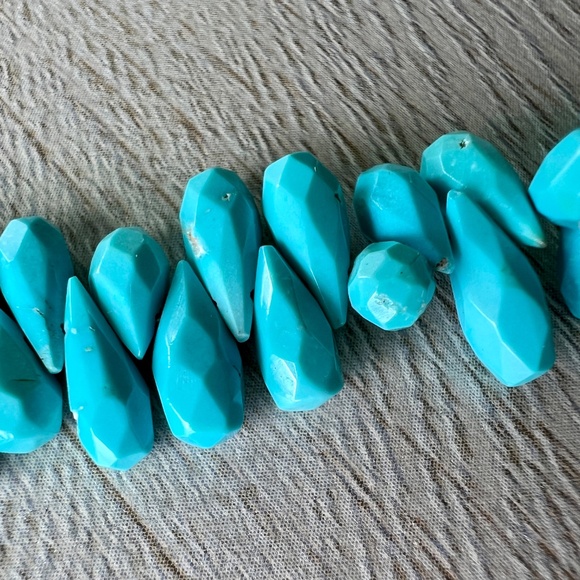 Sleeping Beauty Turquoise Bracelet w Moonstone Clasp – 1990s Vintage - Picture 6 of 15